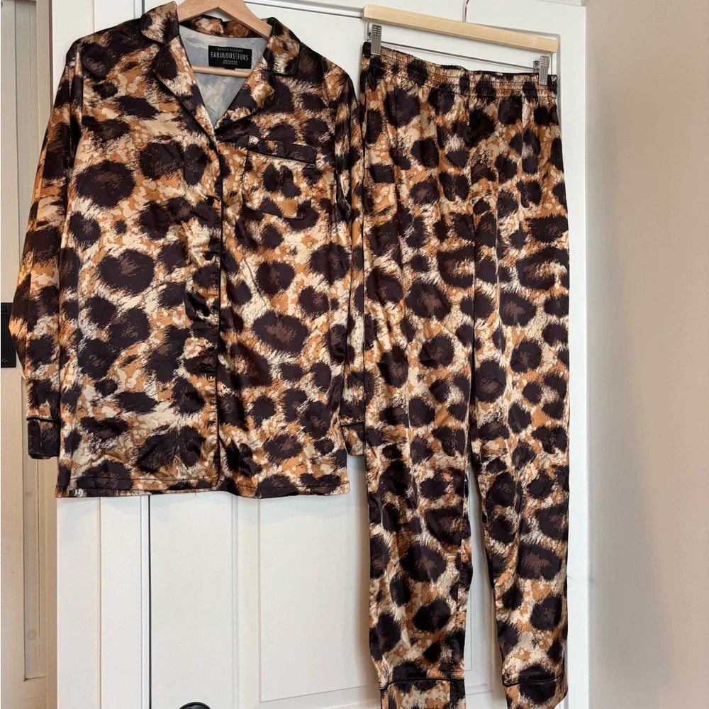 Donna Salyers Leopard Print Pajama Set Silky Glam Lounge Mobwife Small - Picture 3 of 13